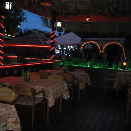 Sato فندق 2*