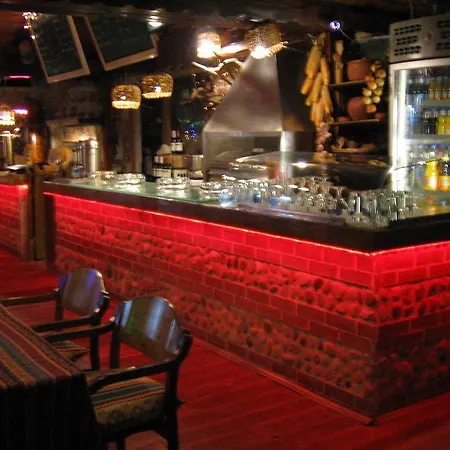 Otel Sato 2*