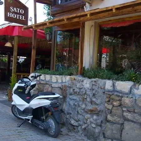 Otel Sato 2*