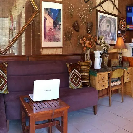 Sato מלון סייד